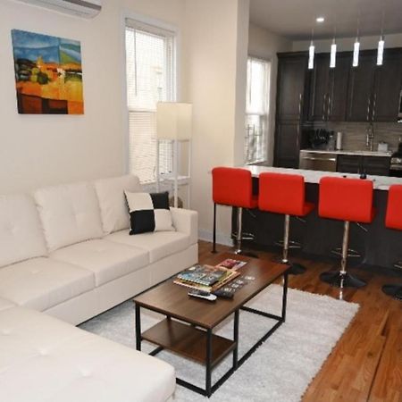 Ooohlala! 2 Beds And 2 Full Baths W/Free Parking Newark Exterior foto