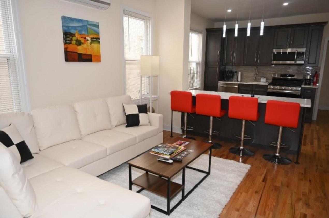 Ooohlala! 2 Beds And 2 Full Baths W/Free Parking Newark Exterior foto