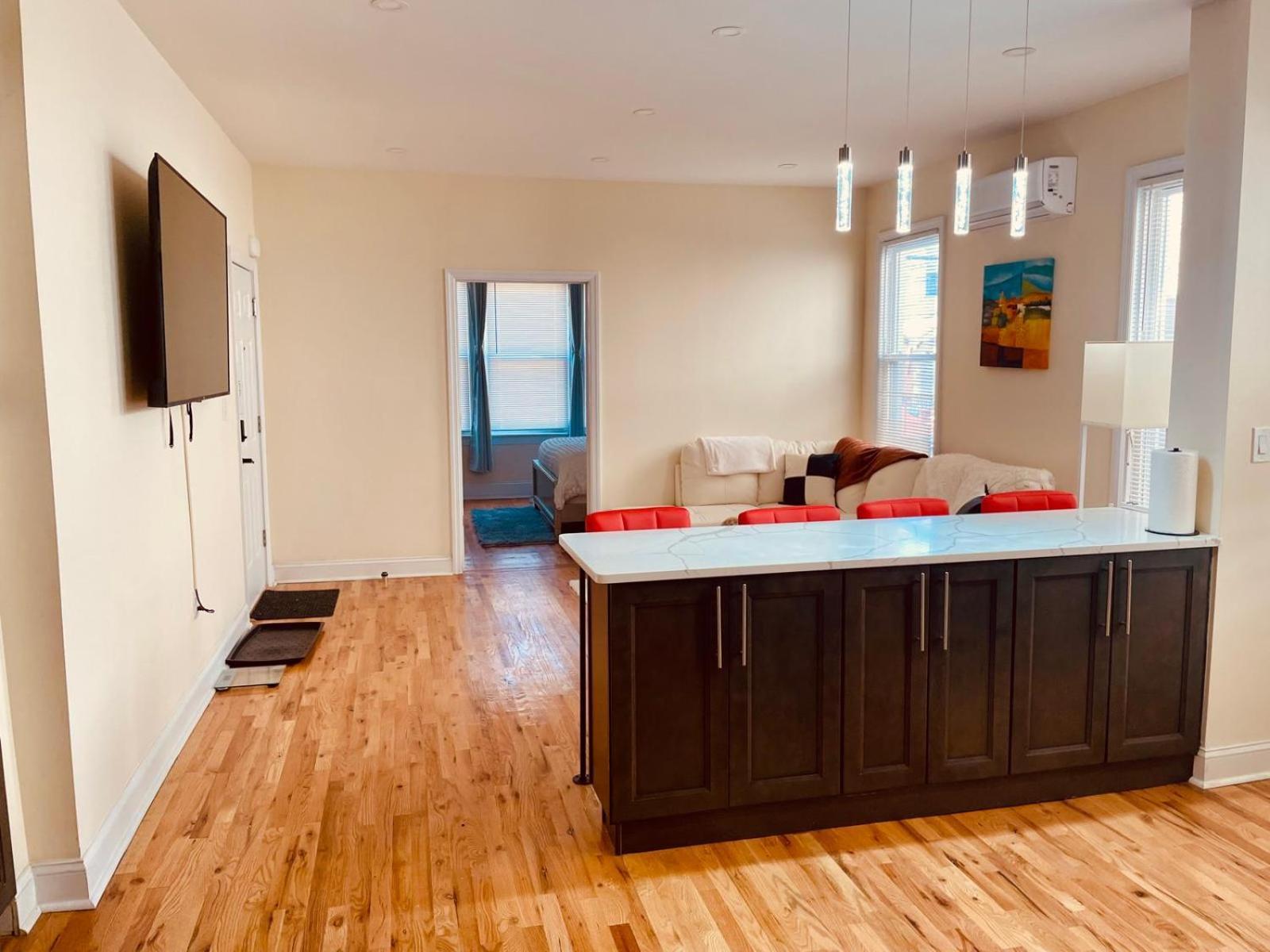 Ooohlala! 2 Beds And 2 Full Baths W/Free Parking Newark Exterior foto