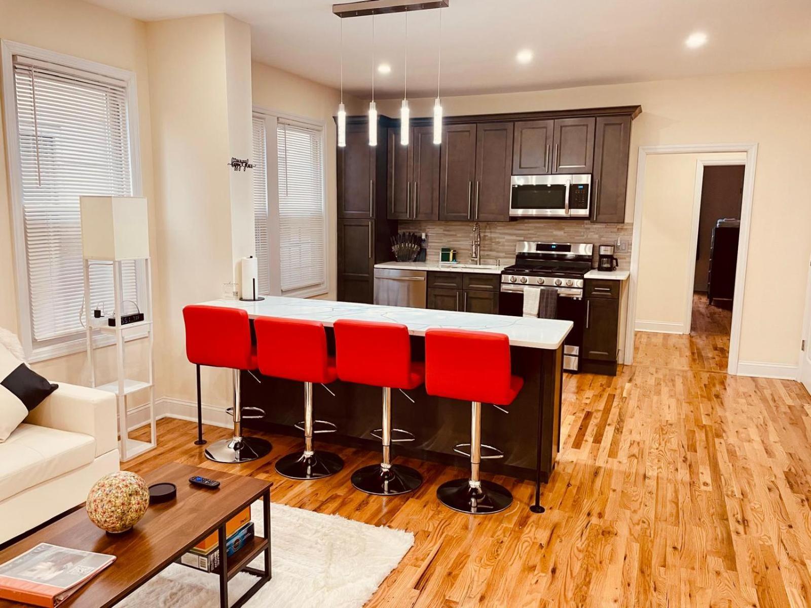 Ooohlala! 2 Beds And 2 Full Baths W/Free Parking Newark Exterior foto