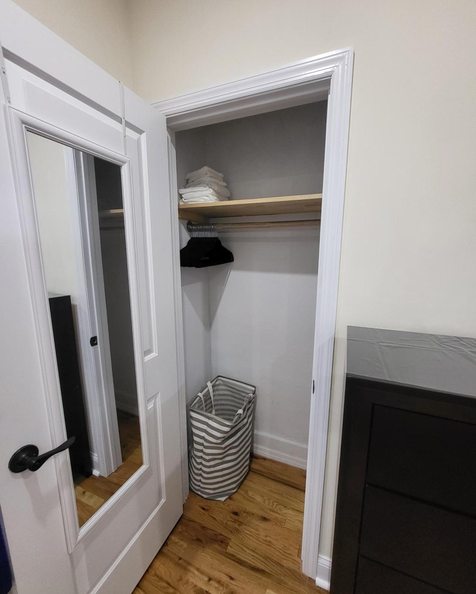 Ooohlala! 2 Beds And 2 Full Baths W/Free Parking Newark Exterior foto